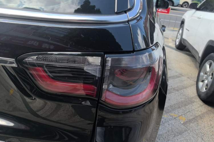 Used Jeep Compass 2020 220T Automatic Elite Edition Right Rear Taillight