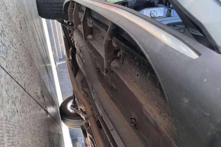 Used Jeep Compass 2020 220T Automatic Elite Edition Right Side Sill
