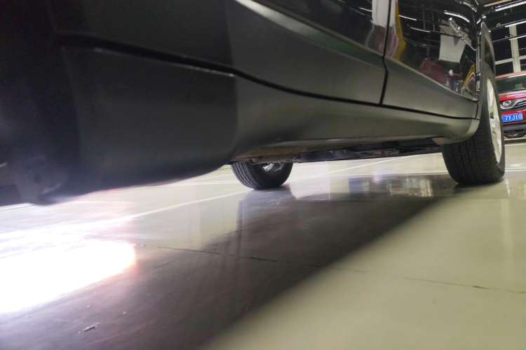 Used Jeep Compass 2020 220T Automatic Elite Edition Right Side Sill