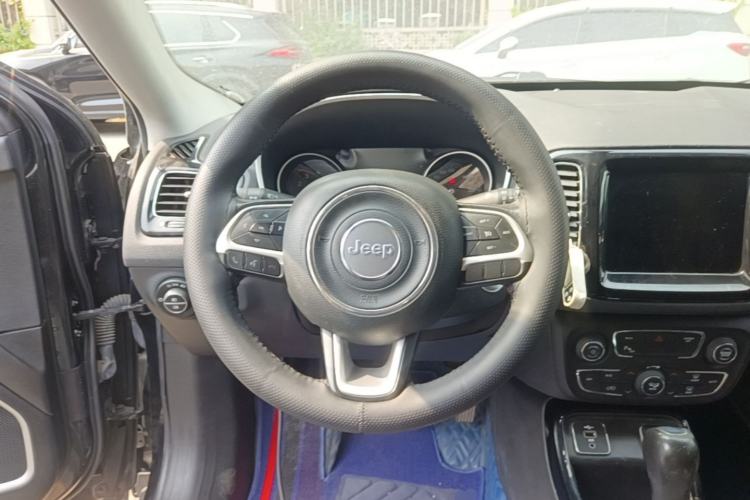 Used Jeep Compass 2020 220T Automatic Elite Edition Steering Wheel