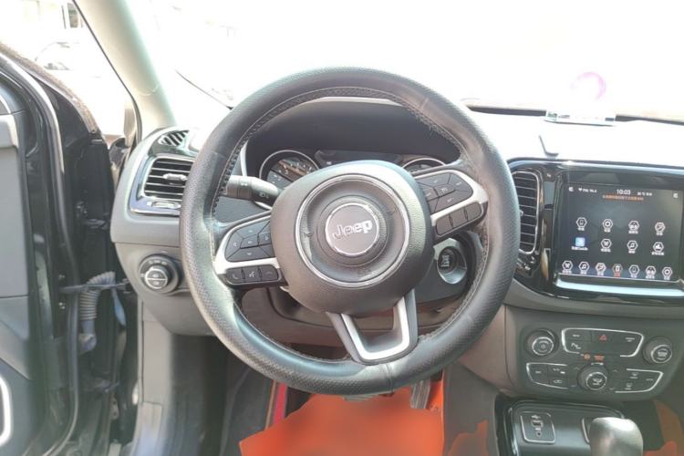 Used Jeep Compass 2020 220T Automatic Elite Edition Steering Wheel