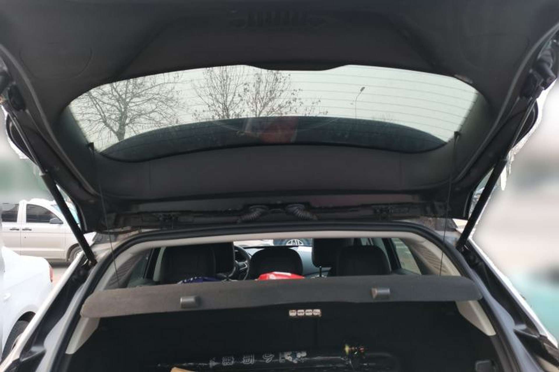Used Jeep Compass 2020 220T Automatic Leading Edition Trunk