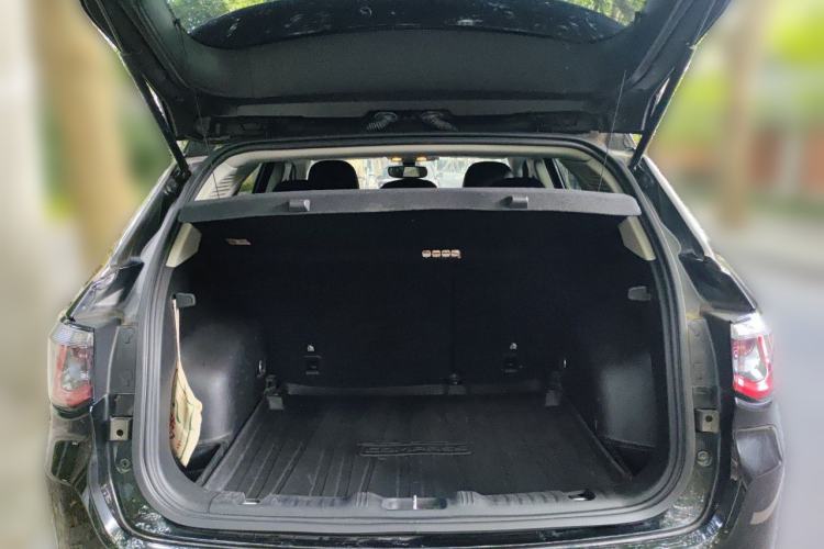 Used Jeep Compass 2020 220T Automatic Elite Edition Trunk