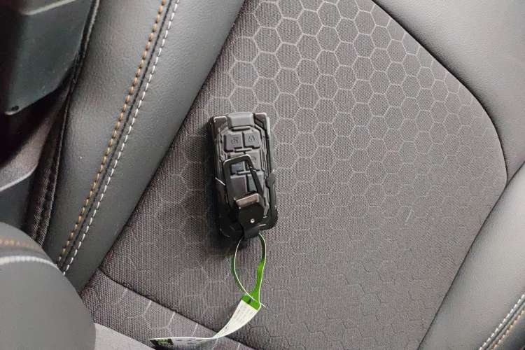Used Jeep Compass 2020 220T Automatic Leading Edition Vehicle Key