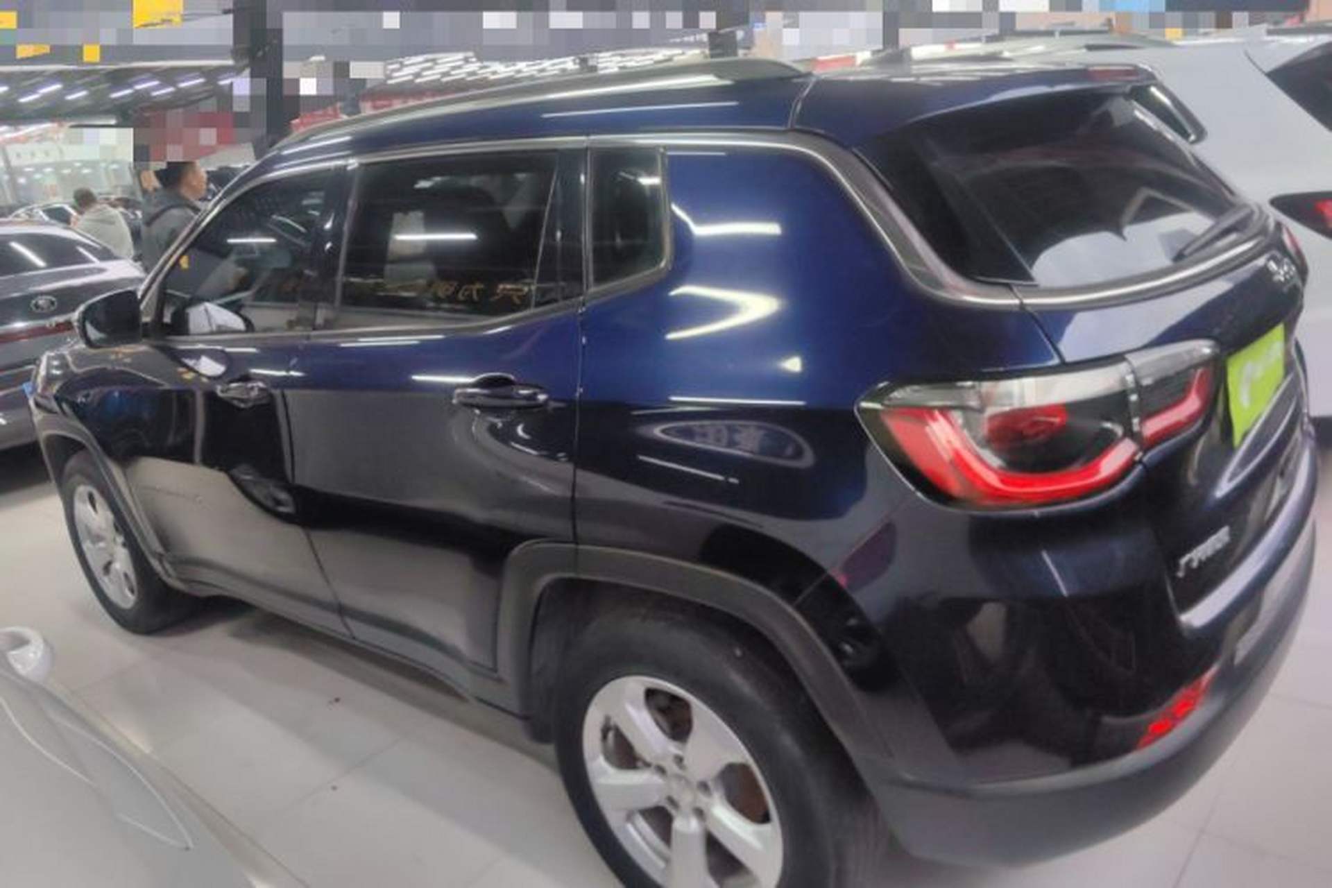Used Jeep Compass 2020 220T Automatic Leading Edition Exterior 3