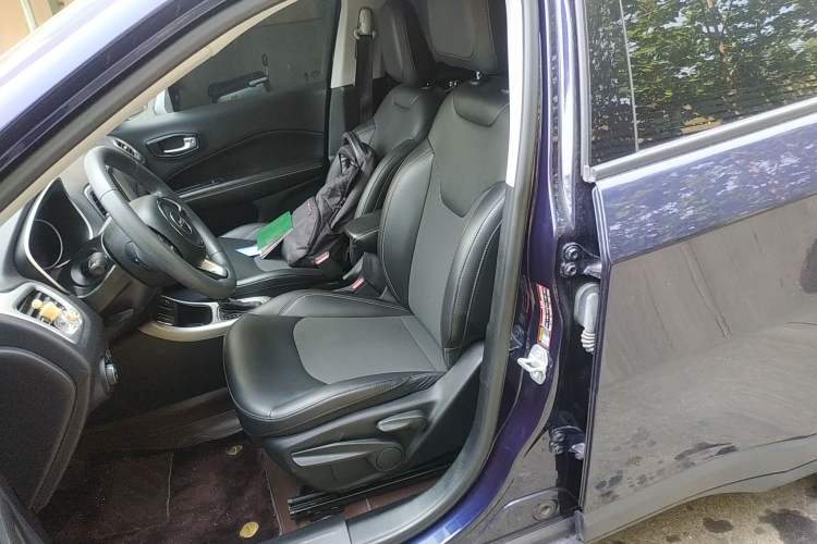 Used Jeep Compass 2020 220T Automatic Leading Edition Left Front Seat