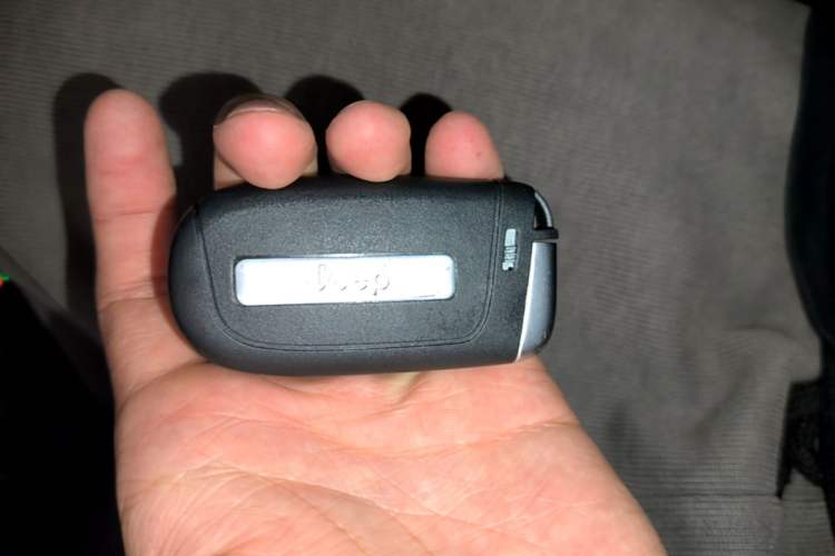 Used Jeep Compass 2020 220T Automatic Leading Edition Vehicle Key