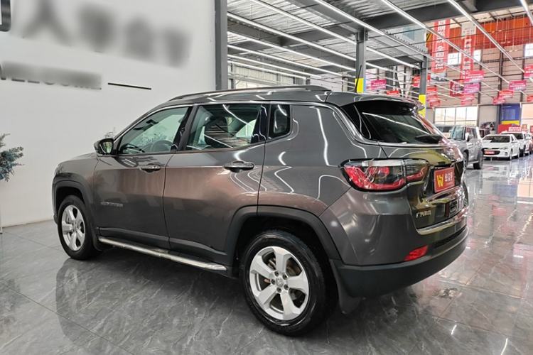 Used Jeep Compass 2020 220T Automatic Leading Edition Exterior 5