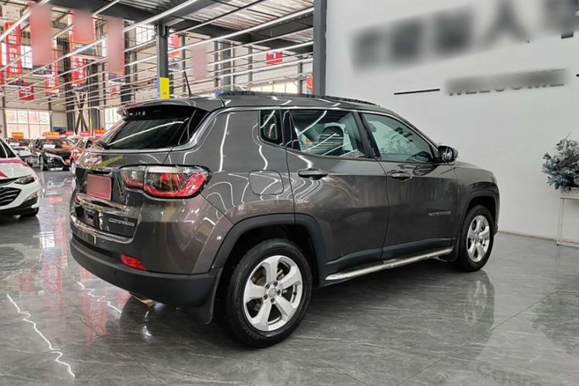 Used Jeep Compass 2020 220T Automatic Leading Edition Exterior 7