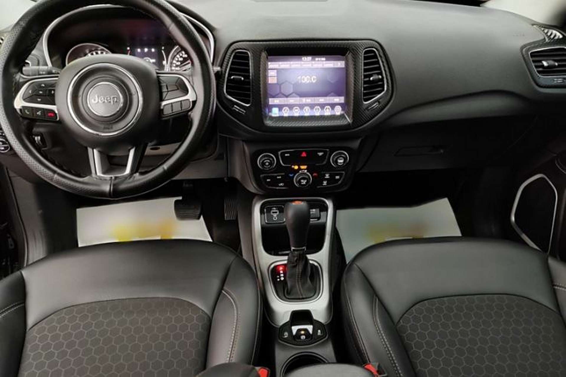 Used Jeep Compass 2020 220T Automatic Leading Edition Interior 1