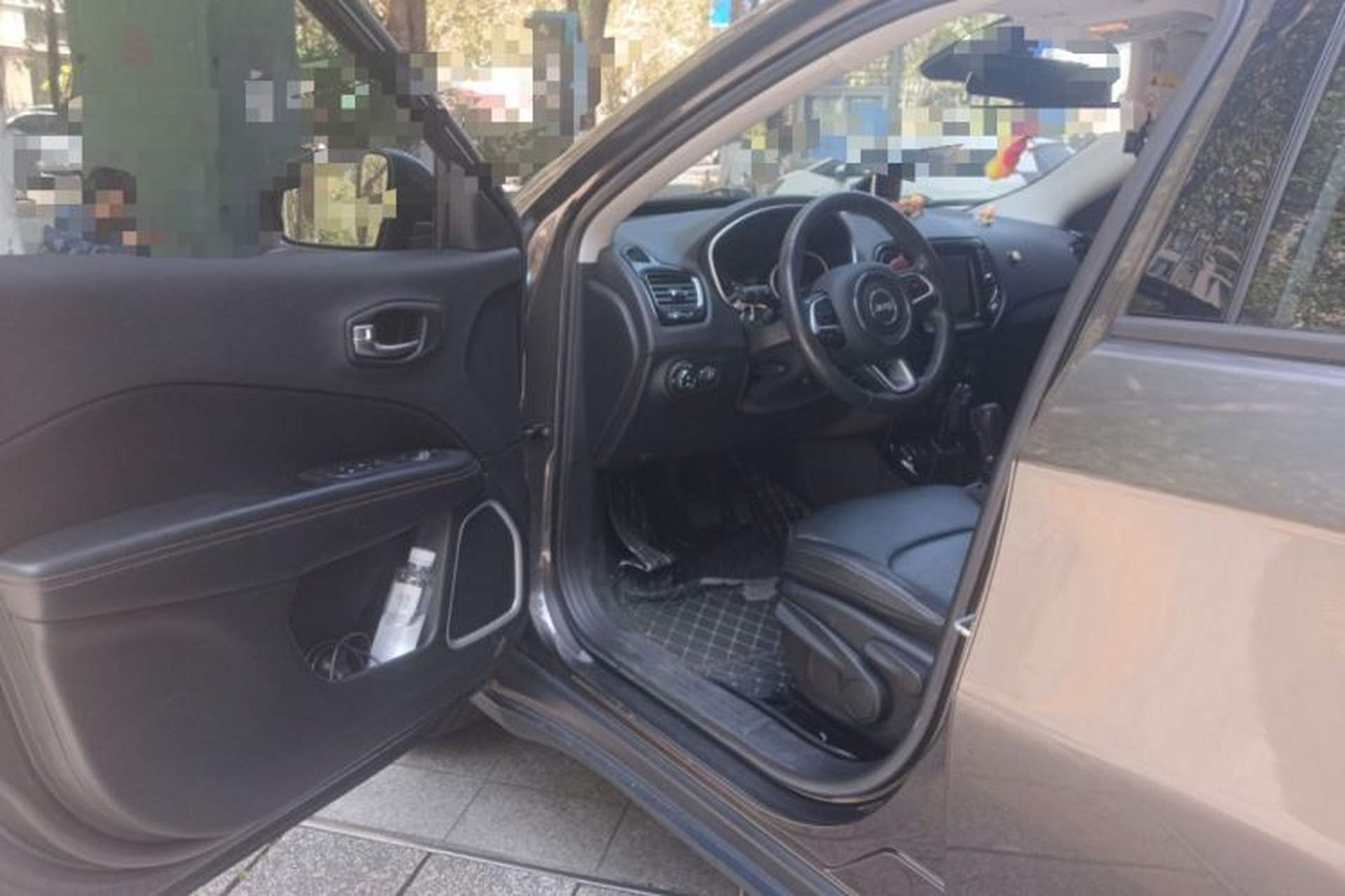 Used Jeep Compass 2020 220T Automatic Elite Edition Driver Seat