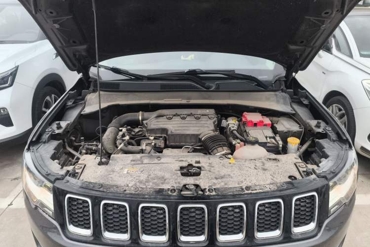 Used Jeep Compass 2020 220T Automatic Elite Edition Engine Bay