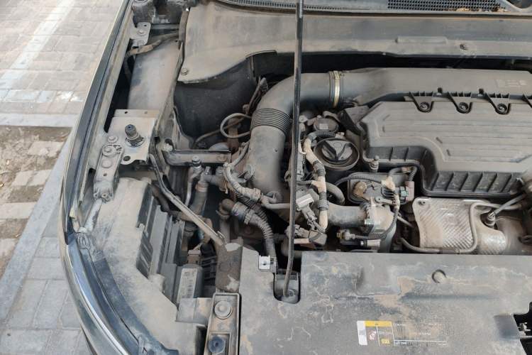 Used Jeep Compass 2020 220T Automatic Night Eagle Edition Engine Bay Right