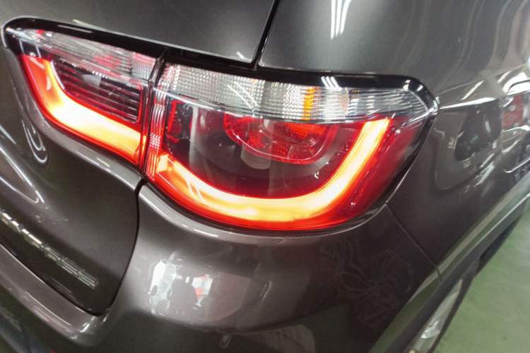 Used Jeep Compass 2020 220T Automatic Elite Edition Exterior 3