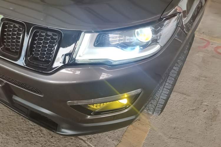 Used Jeep Compass 2020 220T Automatic Night Eagle Edition Left Front Headlight
