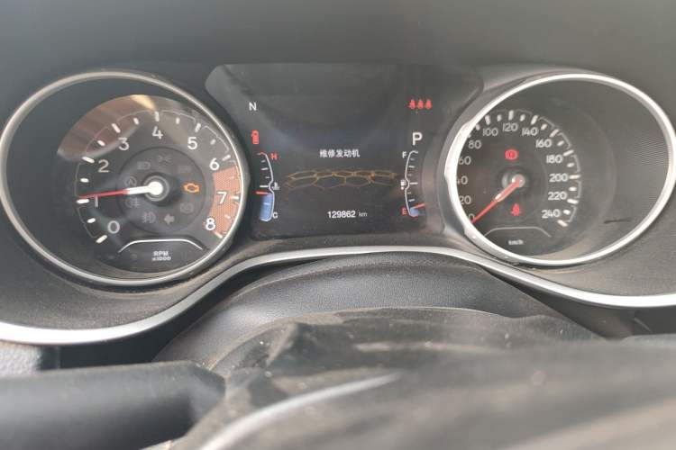 Used Jeep Compass 2020 220T Automatic Night Eagle Edition Odometer Close Up