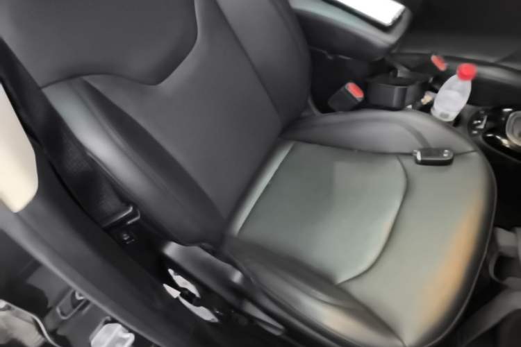 Used Jeep Compass 2020 220T Automatic Night Eagle Edition Right Front Seat