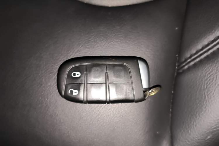 Used Jeep Compass 2020 220T Automatic Night Eagle Edition Vehicle Key