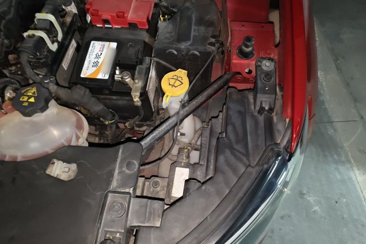 Used Jeep Compass 2020 220T Automatic Leading Edition Engine Bay Left