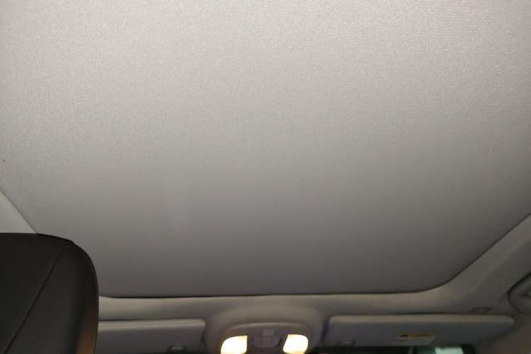 Used Jeep Compass 2020 220T Automatic Leading Edition Headliner
