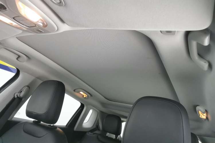 Used Jeep Compass 2020 220T Automatic Night Eagle Edition Headliner