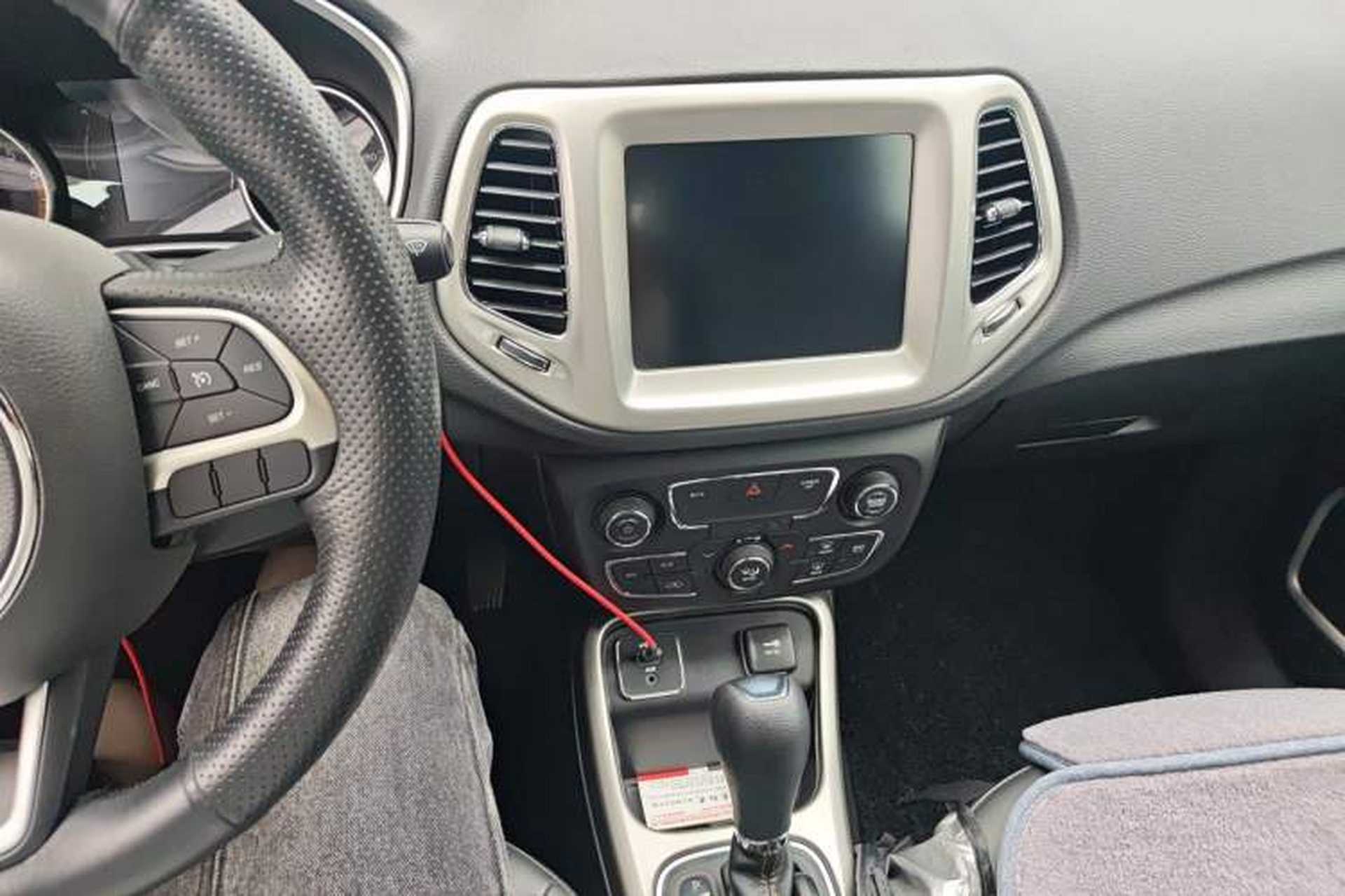 Used Jeep Compass 2020 220T Automatic Leading Edition Audio And AC Panel
