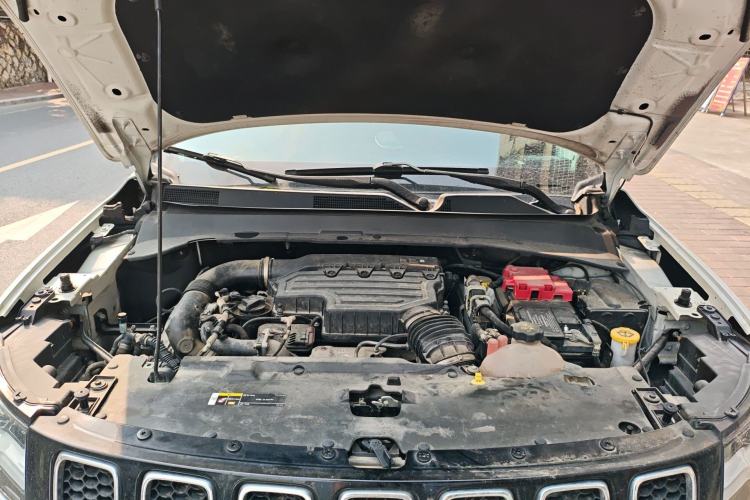 Used Jeep Compass 2020 220T Automatic Elite Edition Engine Bay
