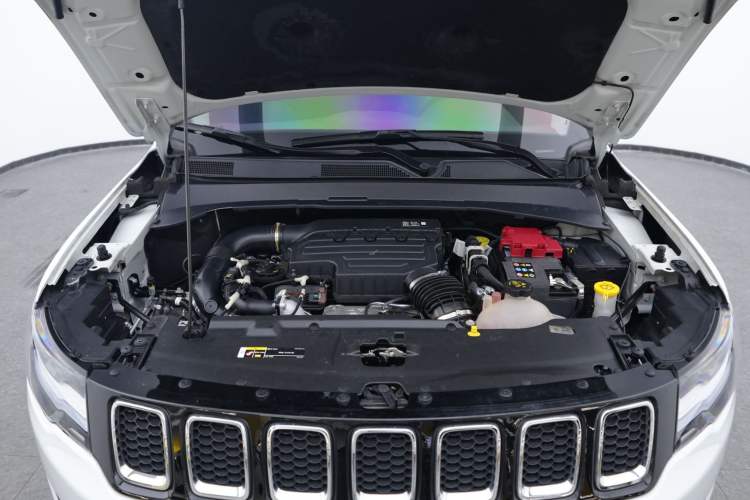 Used Jeep Compass 2020 220T Automatic Elite Edition Engine Bay