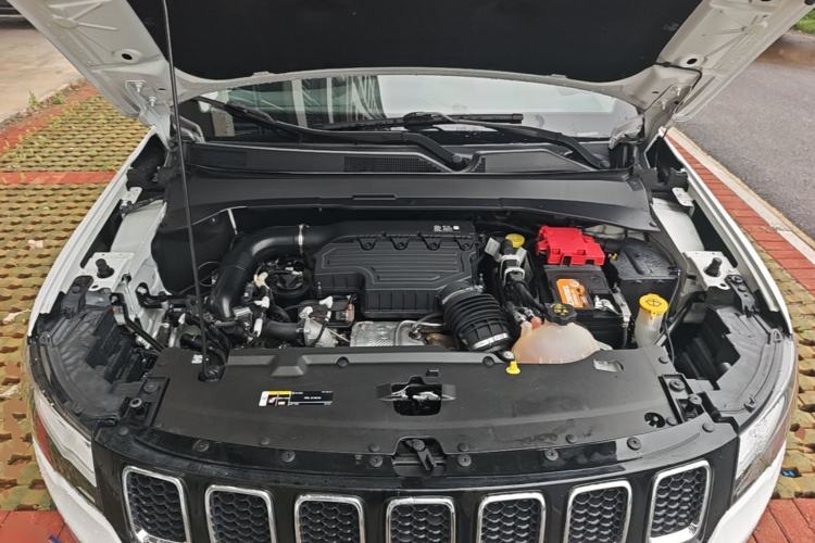 Used Jeep Compass 2020 220T Automatic Leading Edition Engine Bay