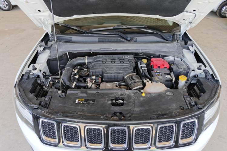 Used Jeep Compass 2020 220T Automatic Elite Edition Engine Bay