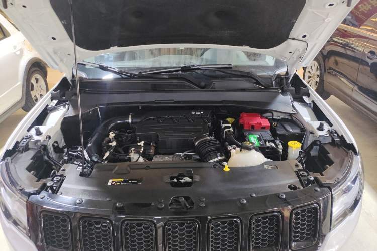 Used Jeep Compass 2020 220T Automatic Night Eagle Edition Engine Bay