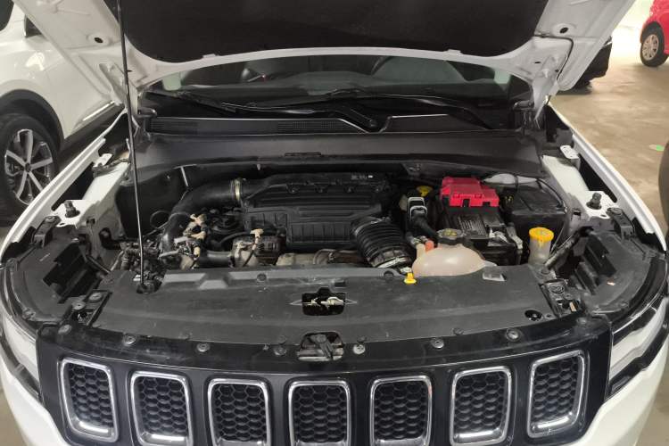 Used Jeep Compass 2020 220T Automatic Leading Edition Engine Bay
