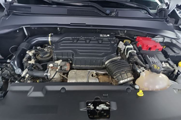 Used Jeep Compass 2020 220T Automatic Leading Edition Engine Bay