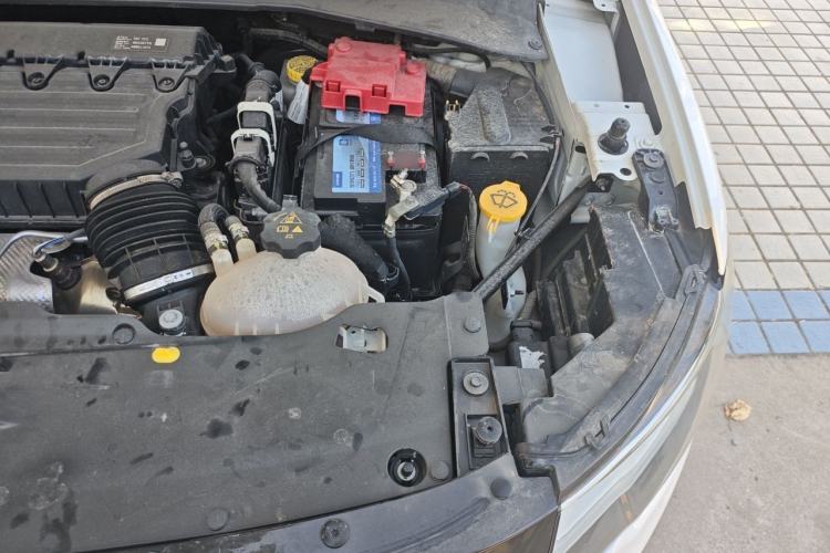 Used Jeep Compass 2020 220T Automatic Leading Edition Engine Bay Left