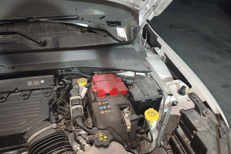 Used Jeep Compass 2020 220T Automatic Elite Edition Engine Bay Left