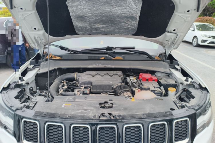 Used Jeep Compass 2020 220T Automatic Leading Edition Engine Bay