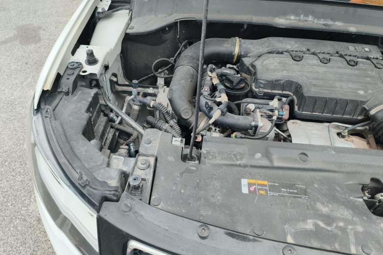 Used Jeep Compass 2020 220T Automatic Leading Edition Engine Bay Right