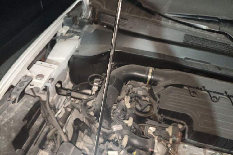Used Jeep Compass 2020 220T Automatic Elite Edition Engine Bay Right