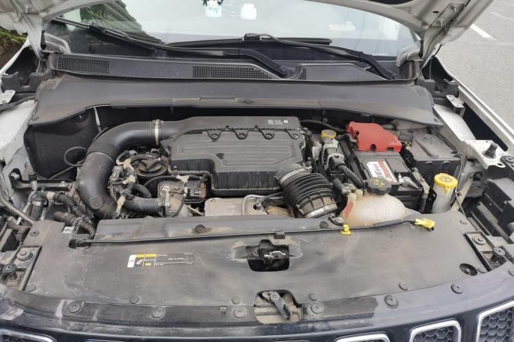 Used Jeep Compass 2020 220T Automatic Elite Edition Engine Bay