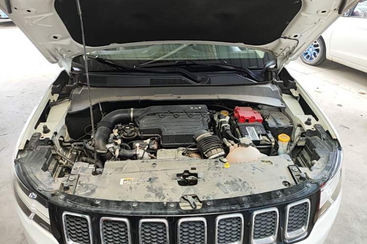 Used Jeep Compass 2020 220T Automatic Leading Edition Engine Bay
