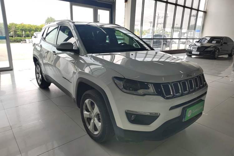 Used Jeep Compass 2020 220T Automatic Leading Edition Exterior 1