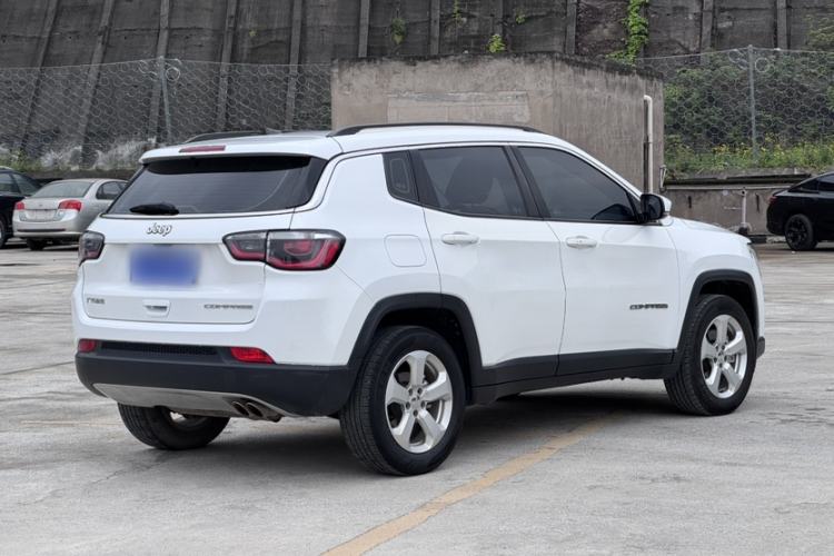 Used Jeep Compass 2020 220T Automatic Leading Edition Exterior 2