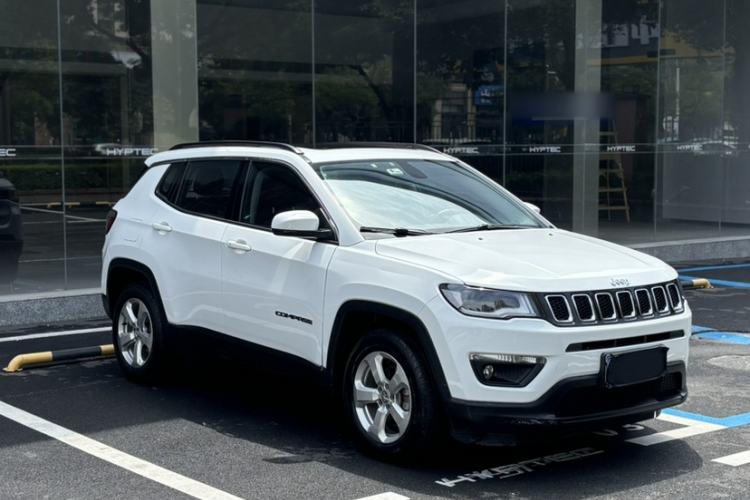 Used Jeep Compass 2020 220T Automatic Leading Edition Exterior 3