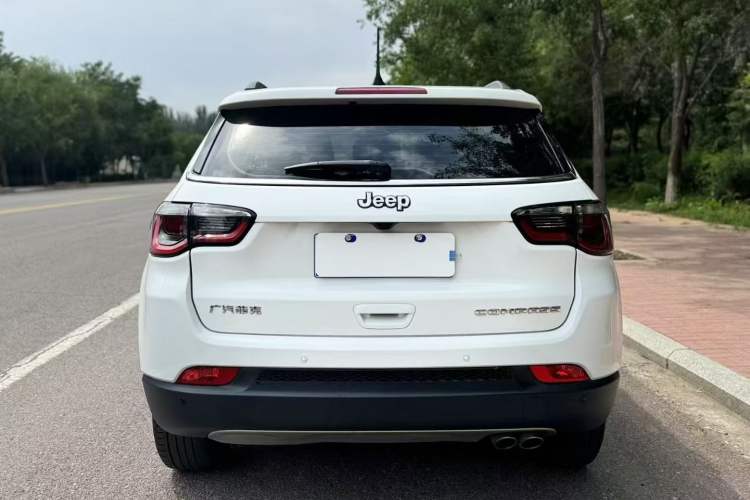 Used Jeep Compass 2020 220T Automatic Leading Edition Exterior 4