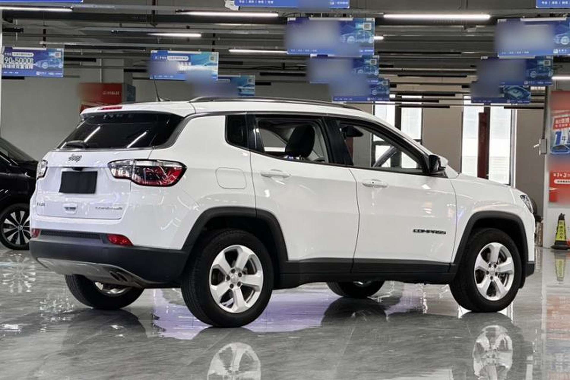 Used Jeep Compass 2020 220T Automatic Leading Edition Exterior 8