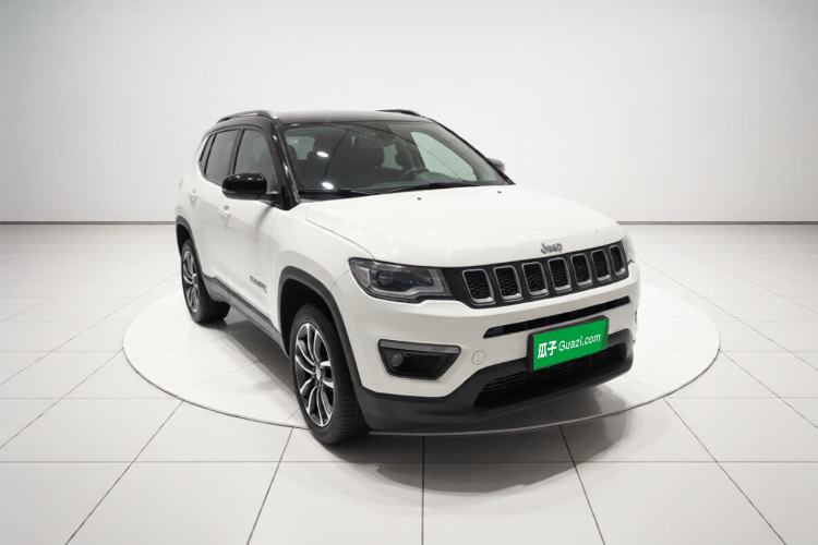 Used Jeep Compass 2020 220T Automatic Elite Edition Front Right 45 Deg
