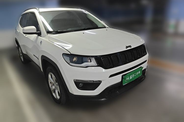Used Jeep Compass 2020 220T Automatic Four-Wheel Drive Elite Edition Front Right 45 Deg