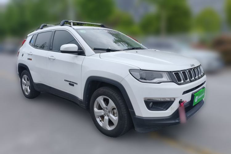 Used Jeep Compass 2020 220T Automatic Leading Edition Front Right 45 Deg