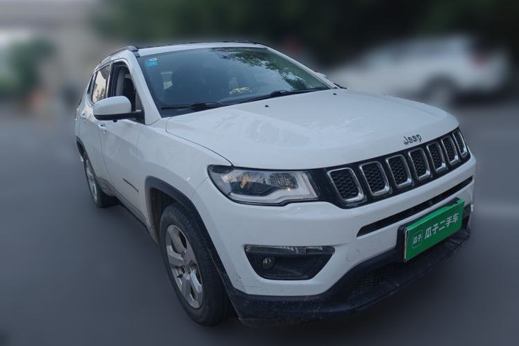 Used Jeep Compass 2020 220T Automatic Leading Edition Front Right 45 Deg