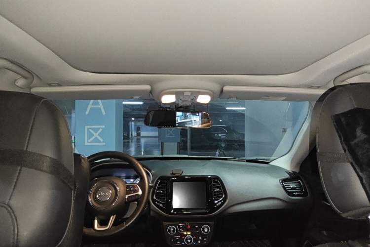 Used Jeep Compass 2020 220T Automatic Four-Wheel Drive Elite Edition Headliner